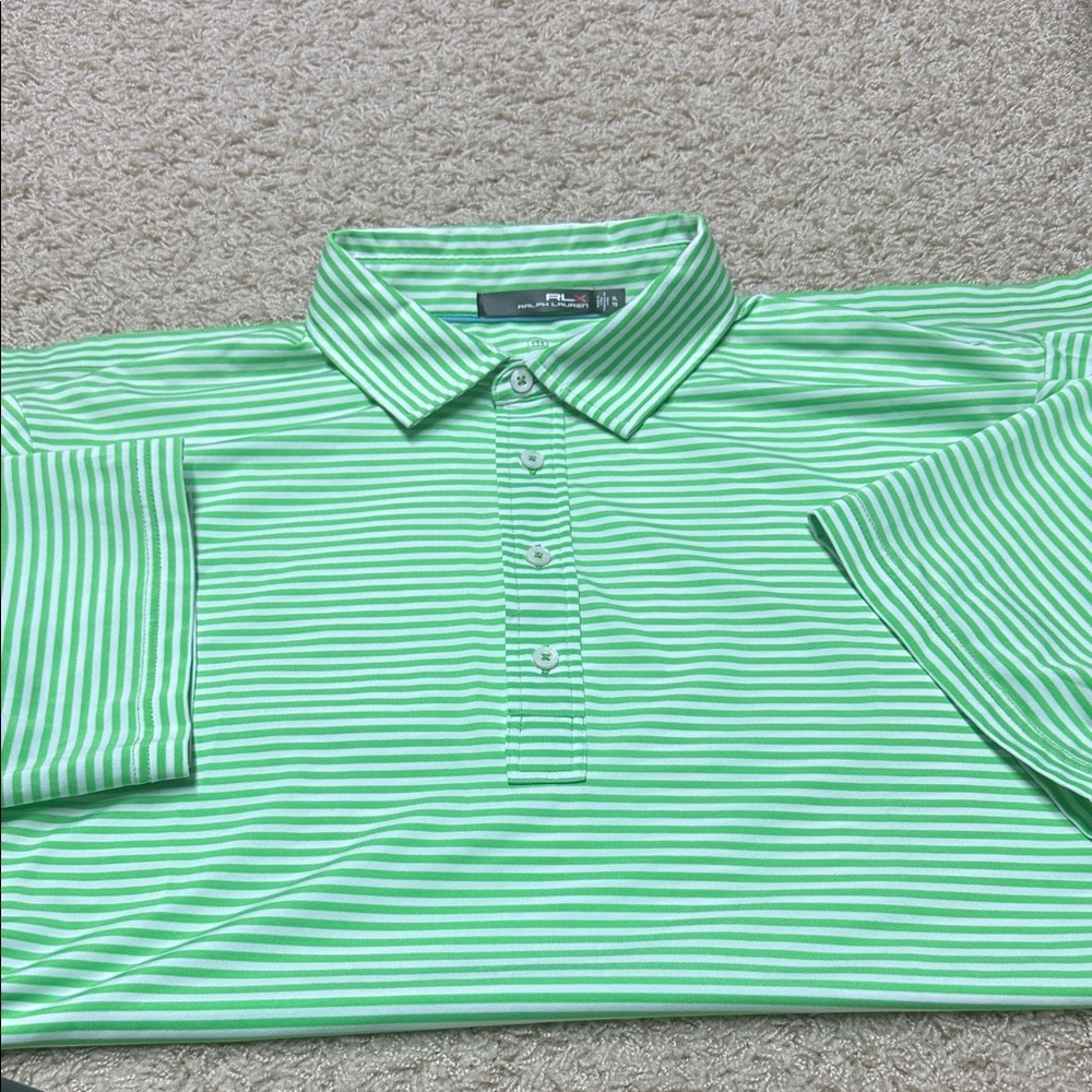 Ralph lauren sweat wicking RLX POLO size XL.  Excellent cond.